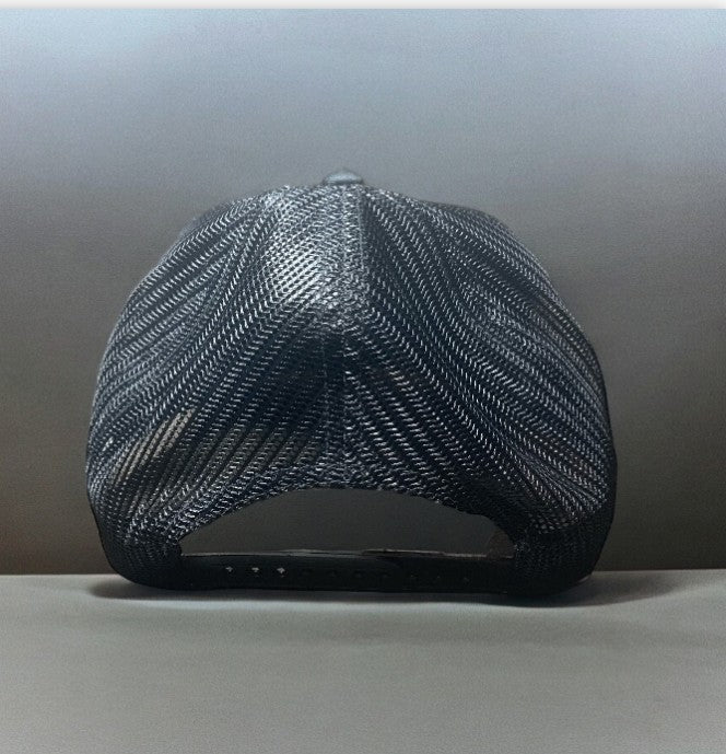 T Hill Black Trucker Hat Snapback With Printed Logo - One Size Fits All ** Free Shipping **