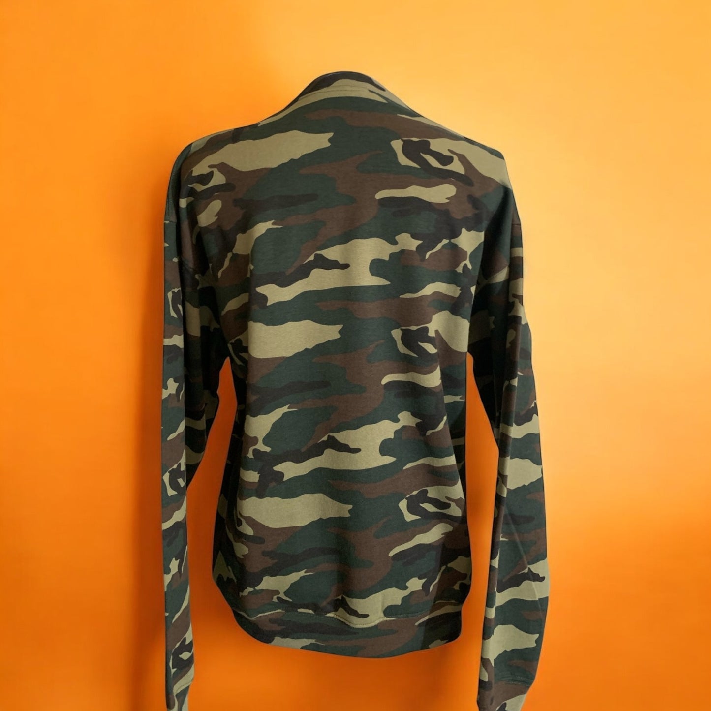 ***Pre-Order*** Camo Crewneck Sweatshirt Long Sleeve With Embroidered T Hill Logo ONLY. Unisex (Men's Crewneck Sweatshirt / Women's Crewneck Sweatshirt ) **Free Shipping**