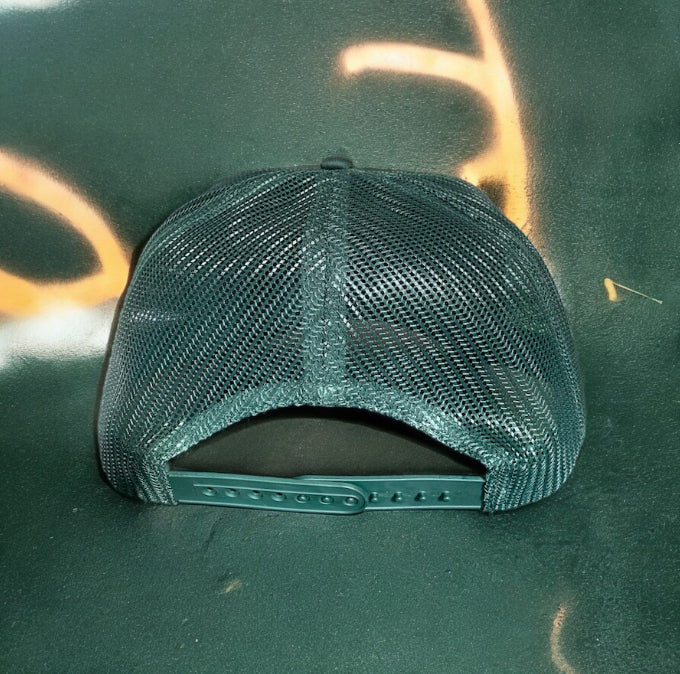 Moving Forward Forest Green Trucker Hat Snapback - One Size Fits All ** Free Shipping **
