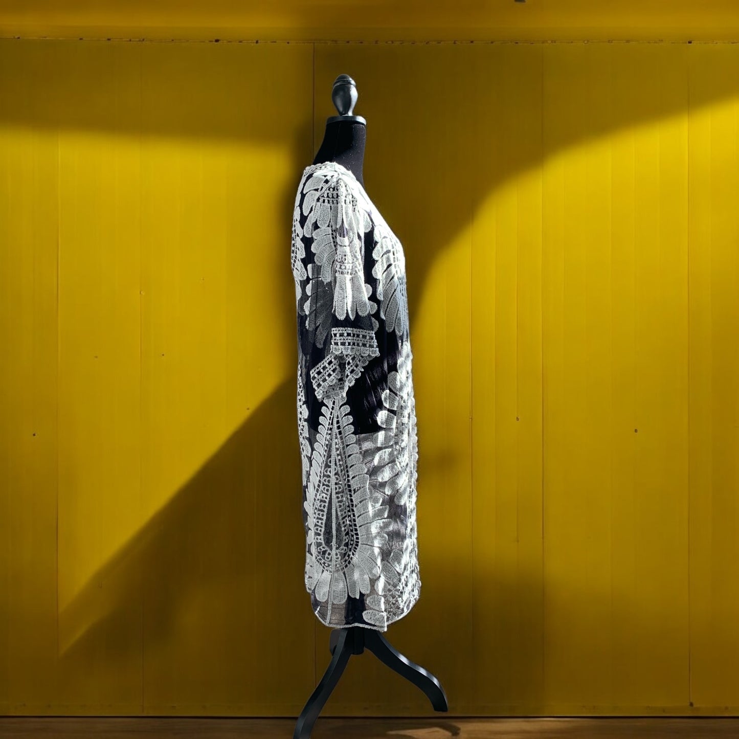 New! Elegant Black & White Sheer Kimono **Free Shipping**